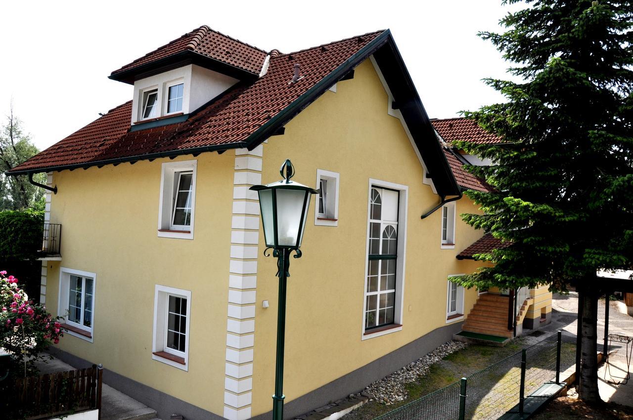 Gaestehaus Wachau Leiben ภายนอก รูปภาพ